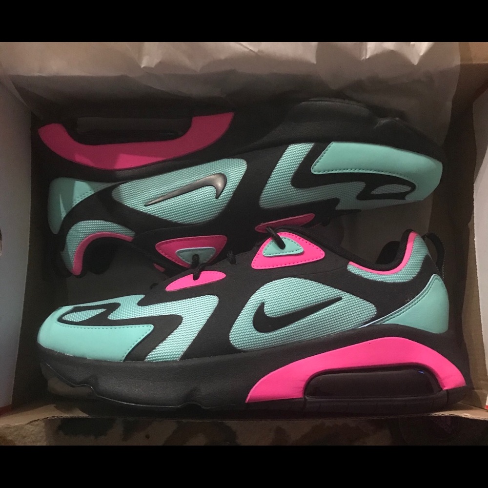 Nike Air Max Sneakers